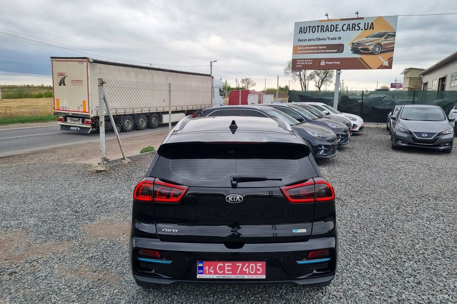 Продам Kia Niro 64кВт 2020 года в Львове