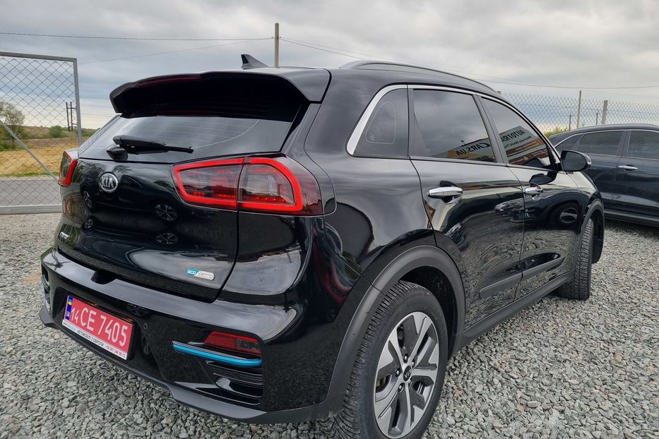Продам Kia Niro 64кВт 2020 года в Львове