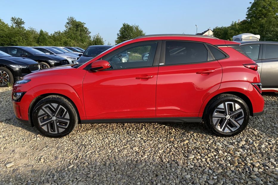 Продам Hyundai Kona 64кВтК-тКолісПідгрівсиднькерма 2021 года в Львове