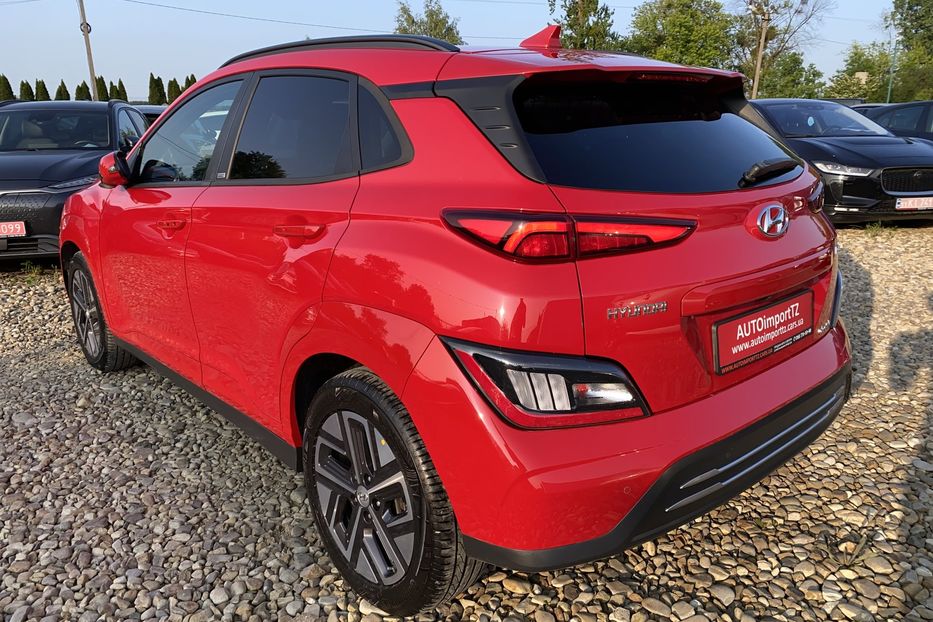 Продам Hyundai Kona 64кВтК-тКолісПідгрівсиднькерма 2021 года в Львове