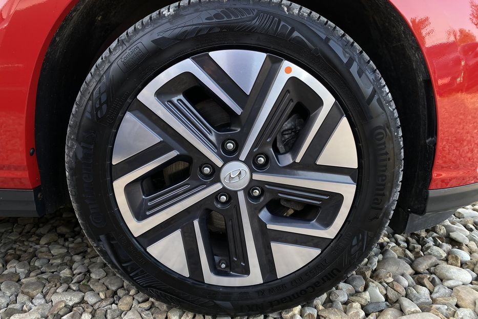 Продам Hyundai Kona 64кВтК-тКолісПідгрівсиднькерма 2021 года в Львове