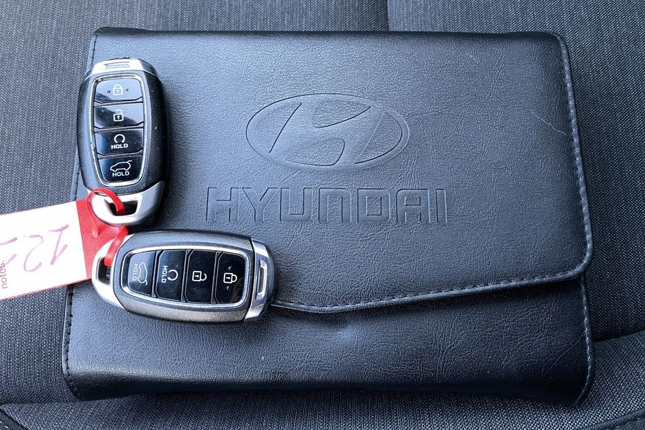 Продам Hyundai Kona 64кВтК-тКолісПідгрівсиднькерма 2021 года в Львове