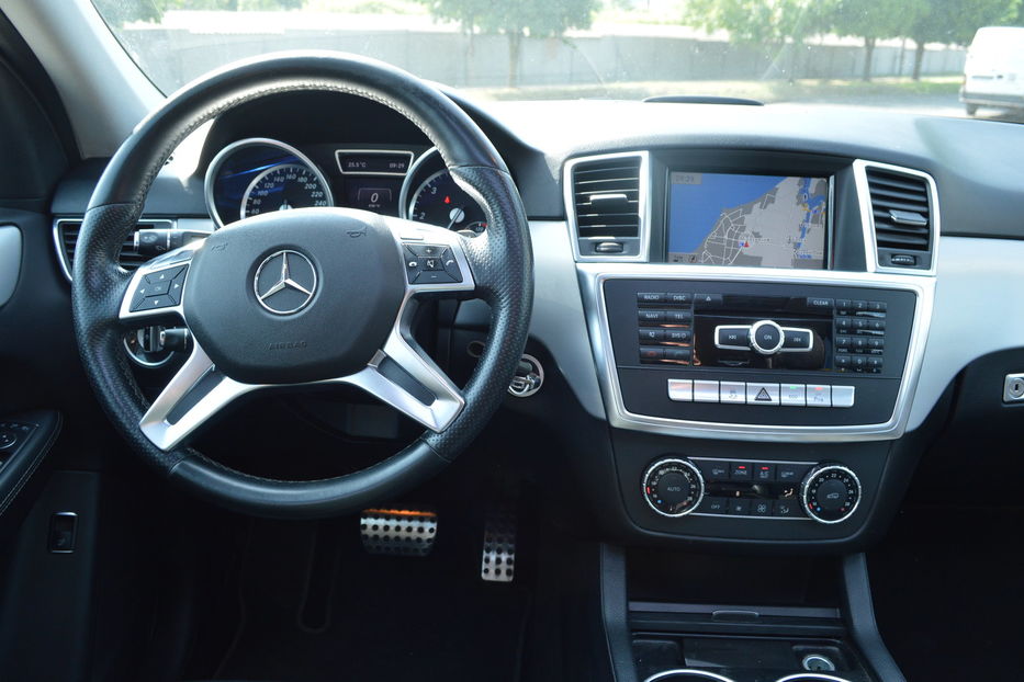 Продам Mercedes-Benz ML-Class 350 Official 2013 года в Одессе