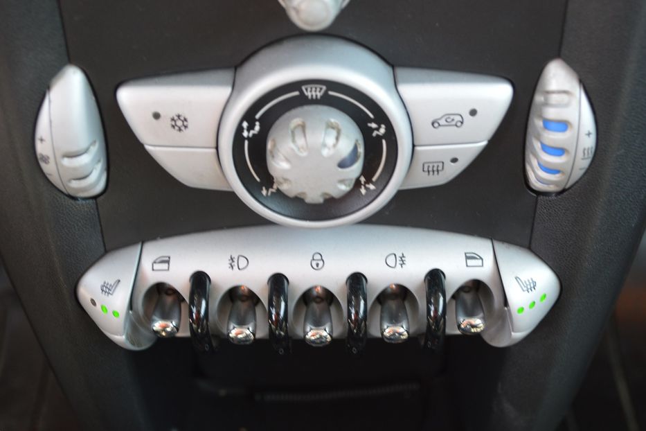 Продам MINI Cooper 2007 года в Одессе