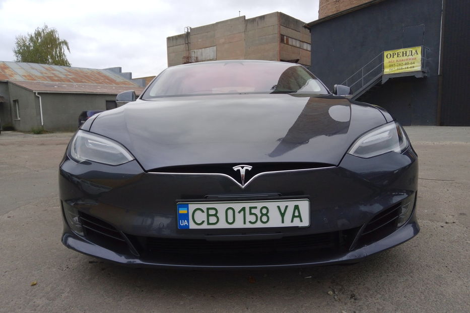 Продам Tesla Model S 75D Dual Motor 2017 года в г. Нежин, Черниговская область