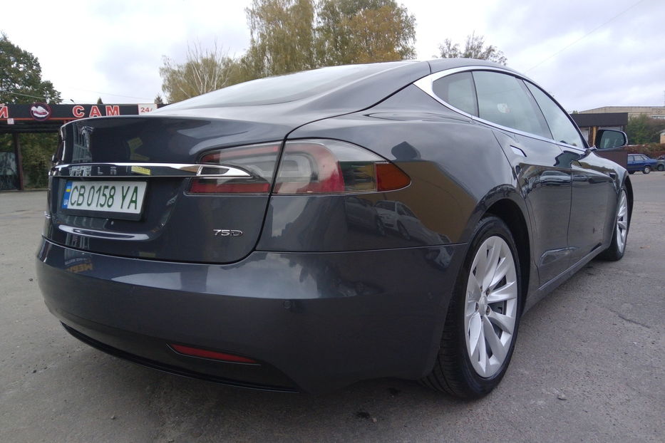 Продам Tesla Model S 75D Dual Motor 2017 года в г. Нежин, Черниговская область