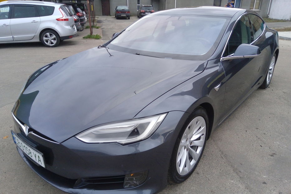 Продам Tesla Model S 75D Dual Motor 2017 года в г. Нежин, Черниговская область