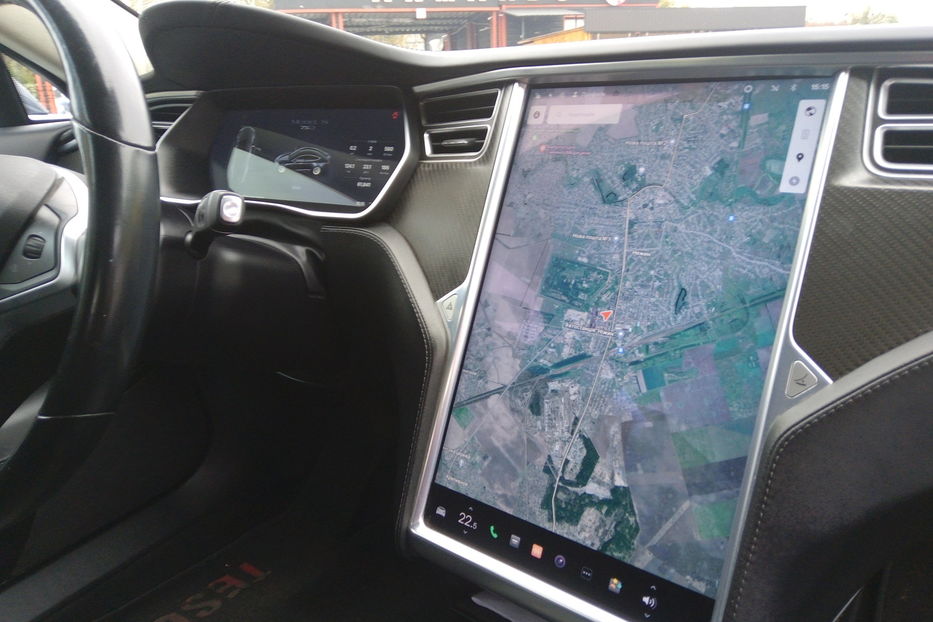 Продам Tesla Model S 75D Dual Motor 2017 года в г. Нежин, Черниговская область