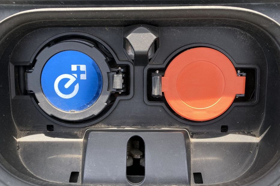 Продам Nissan Leaf 62кВтПдгрівсидінКермаКамера360 2020 года в Львове
