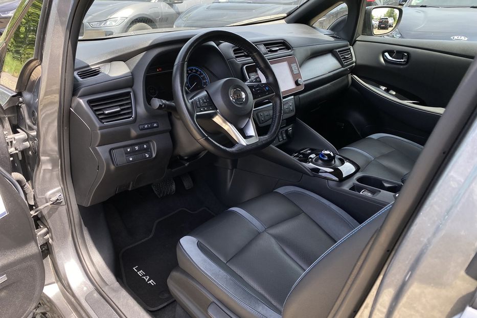 Продам Nissan Leaf 62кВтПдгрівсидінКермаКамера360 2020 года в Львове