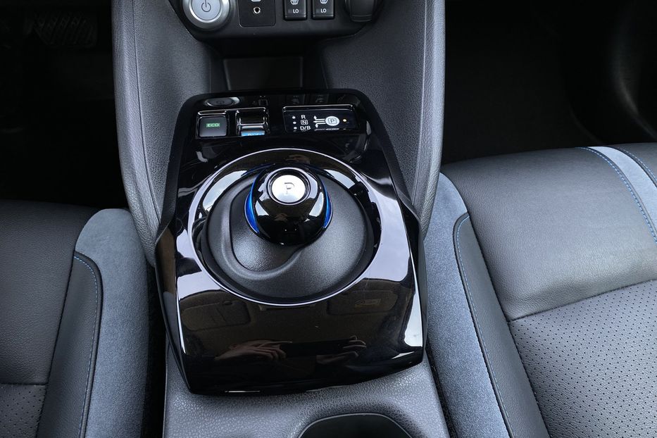 Продам Nissan Leaf 62кВтПдгрівсидінКермаКамера360 2020 года в Львове