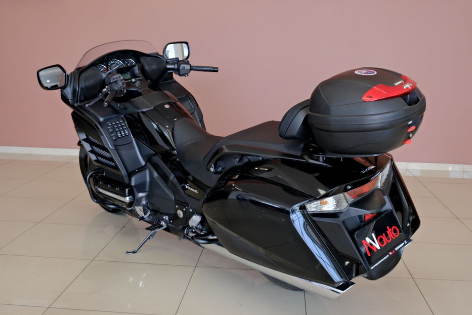 Продам Мотоциклы Все Honda Gold Wing GL1800 2014 года в Одессе