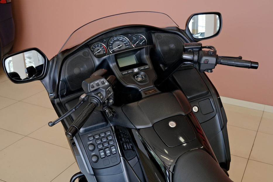 Продам Мотоциклы Все Honda Gold Wing GL1800 2014 года в Одессе