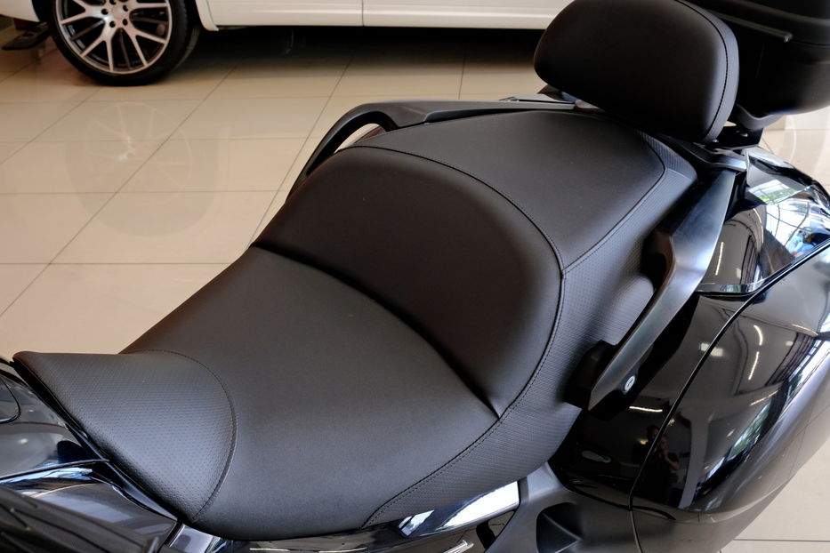 Продам Мотоциклы Все Honda Gold Wing GL1800 2014 года в Одессе