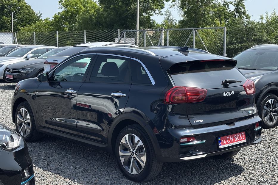 Продам Kia Niro 64кВт повний Фулл 2022 года в Львове