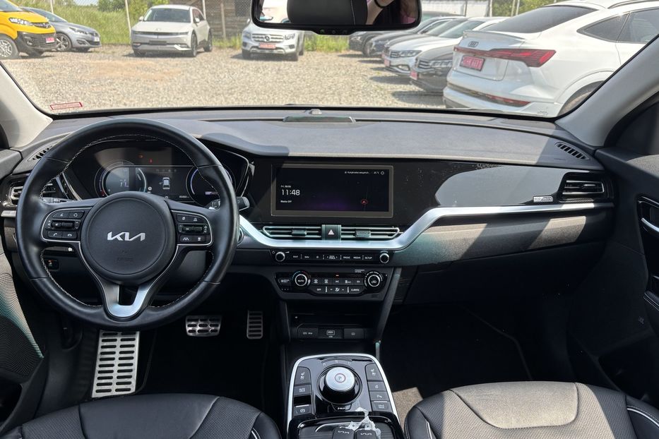 Продам Kia Niro 64кВт повний Фулл 2022 года в Львове