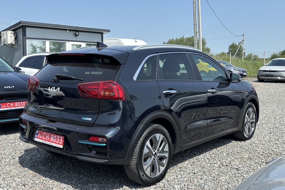 Продам Kia Niro 64кВт повний Фулл 2022 года в Львове