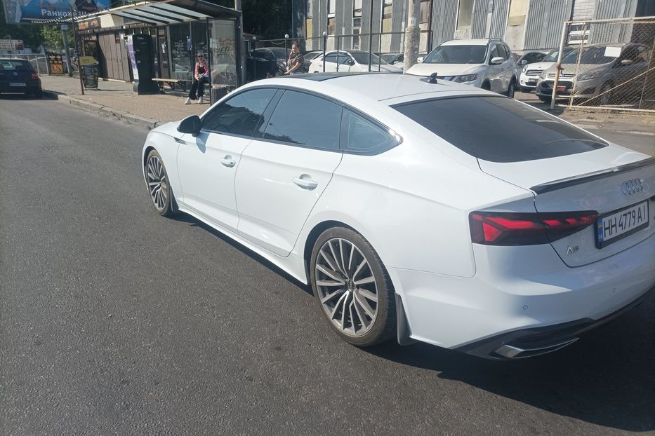 Продам Audi A5 максимал 2022 года в Одессе