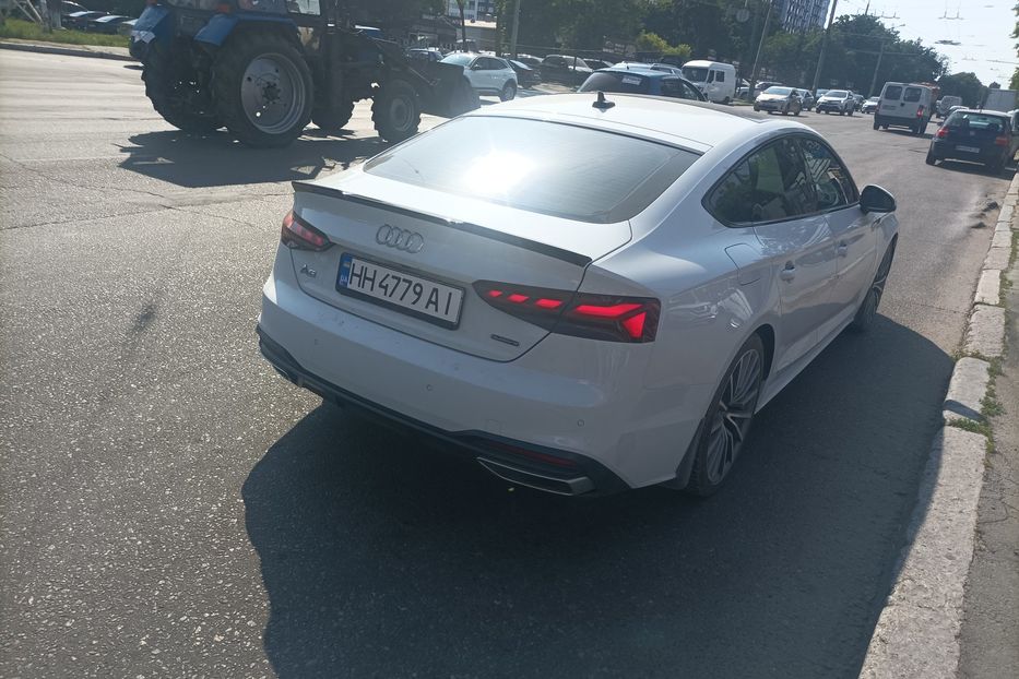 Продам Audi A5 максимал 2022 года в Одессе