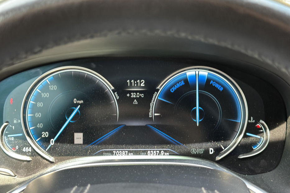 Продам BMW 740 2016 года в Киеве