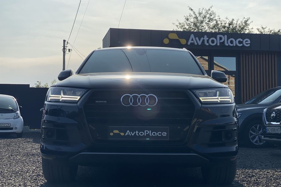 Продам Audi Q7 Prestige 2018 года в Луцке