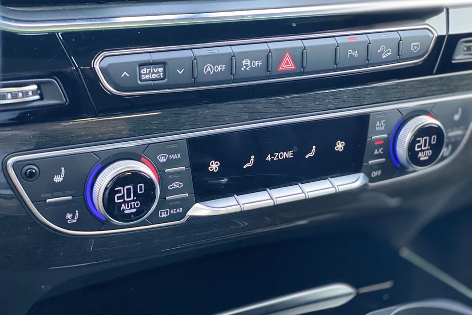 Продам Audi Q7 Prestige 2018 года в Луцке