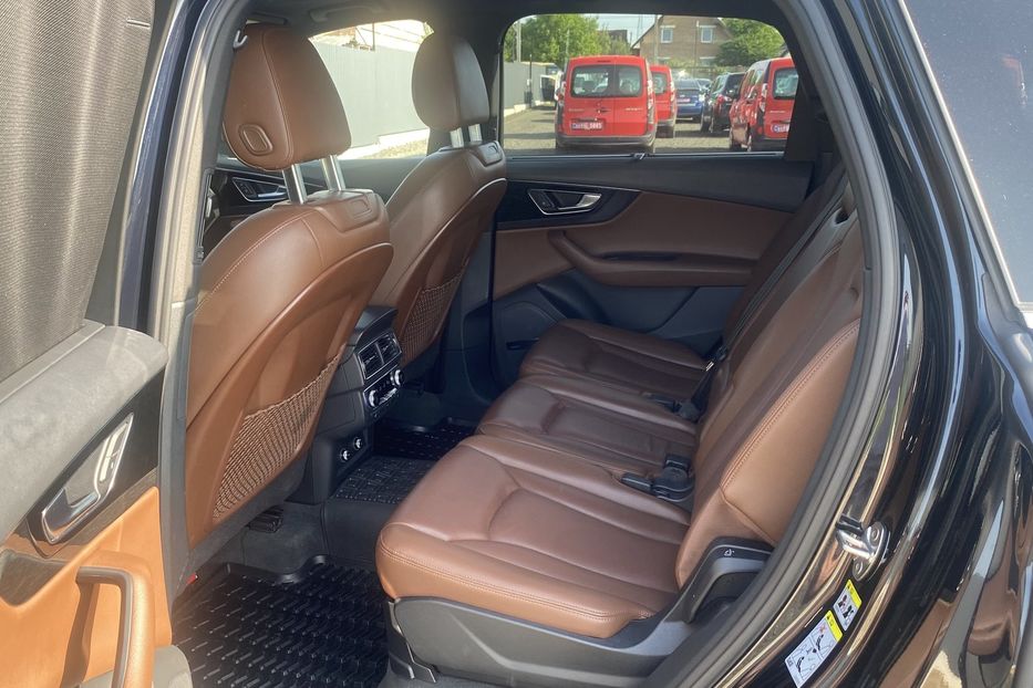 Продам Audi Q7 Prestige 2018 года в Луцке