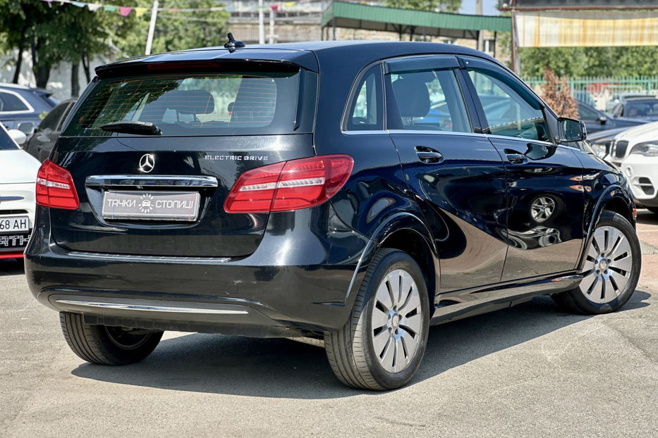 Продам Mercedes-Benz B-Class 2014 года в Киеве