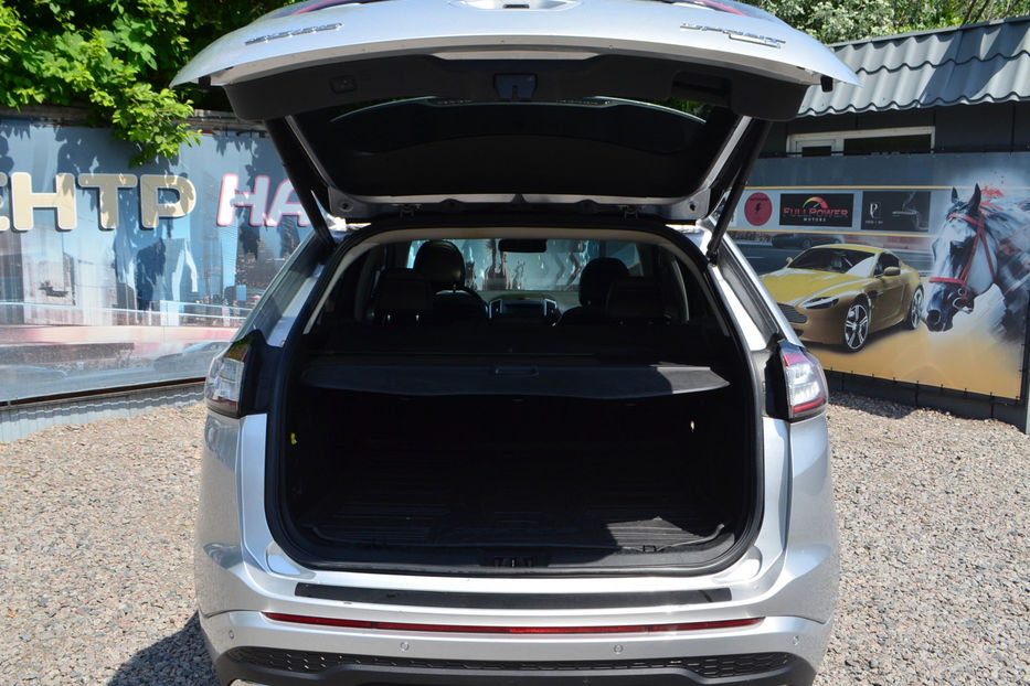 Продам Ford Edge 2018 года в Киеве