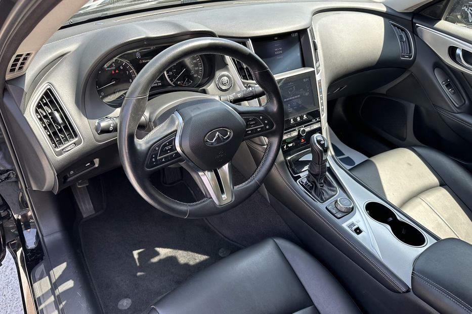 Продам Infiniti Q50 3.0 AWD 2021 года в Киеве