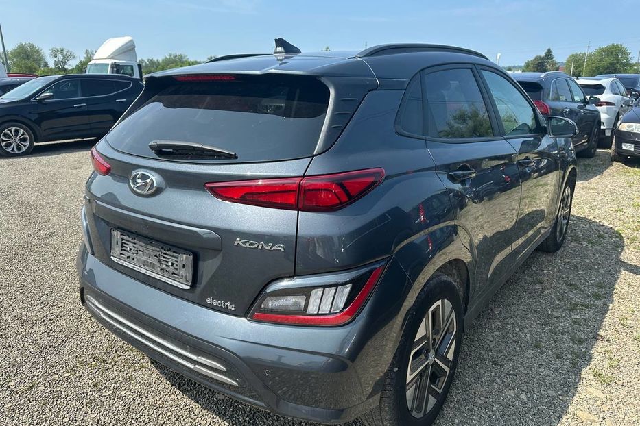 Продам Hyundai Kona 64квт  2021 года в Львове