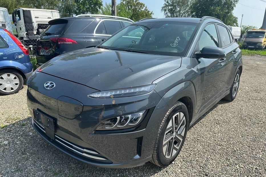Продам Hyundai Kona 64квт  2021 года в Львове