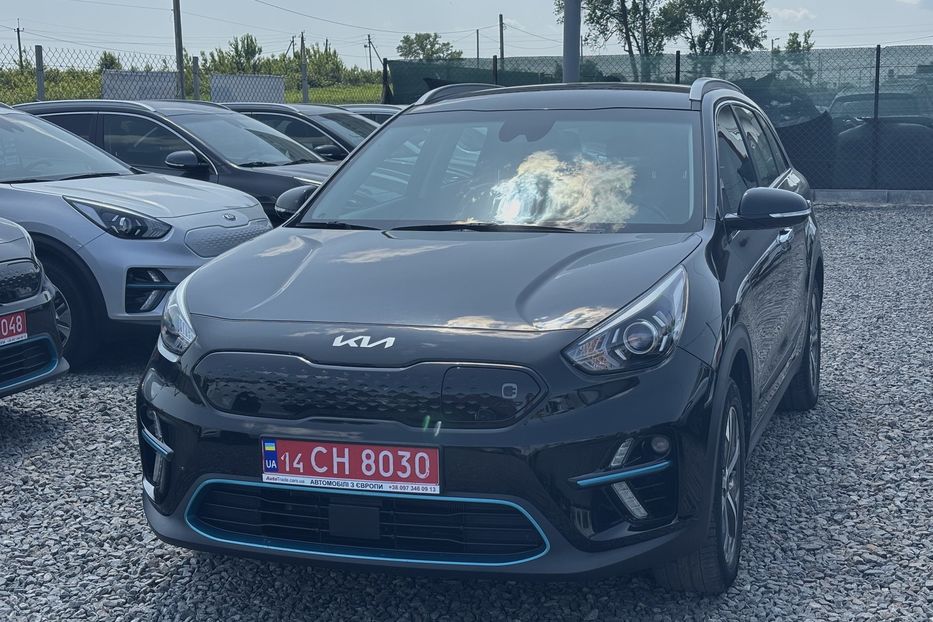 Продам Kia Niro 64 KW cal 2021 года в Львове