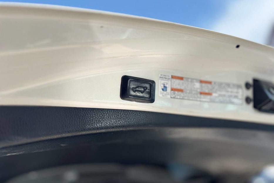 Продам Toyota Rav 4 2014 года в Черновцах