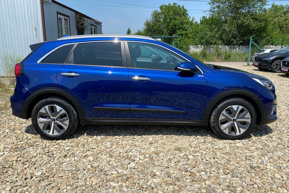 Продам Kia Niro 64кВтТепловийПдгрівсиідньКерма 2021 года в Львове
