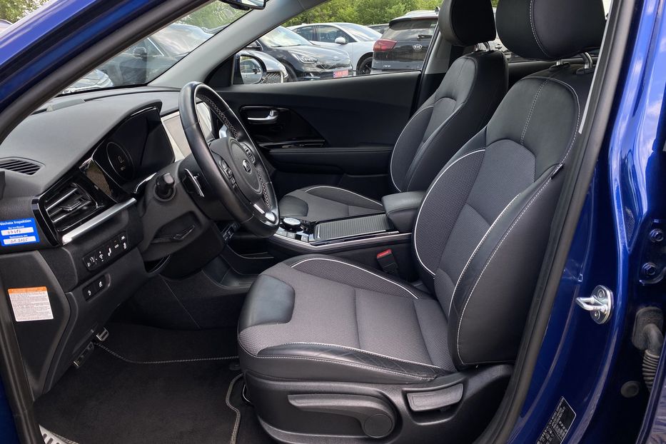 Продам Kia Niro 64кВтТепловийПдгрівсиідньКерма 2021 года в Львове