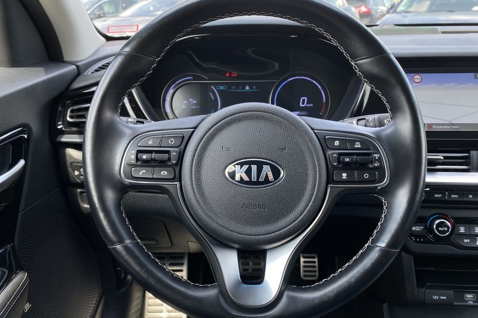 Продам Kia Niro 64кВтТепловийПдгрівсиідньКерма 2021 года в Львове