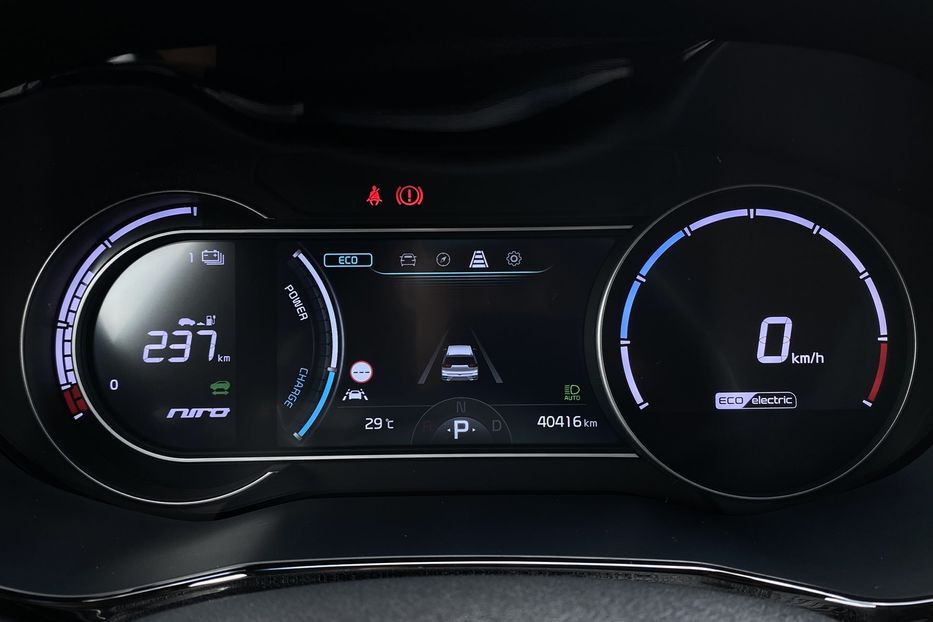 Продам Kia Niro 64кВтТепловийПдгрівсиідньКерма 2021 года в Львове