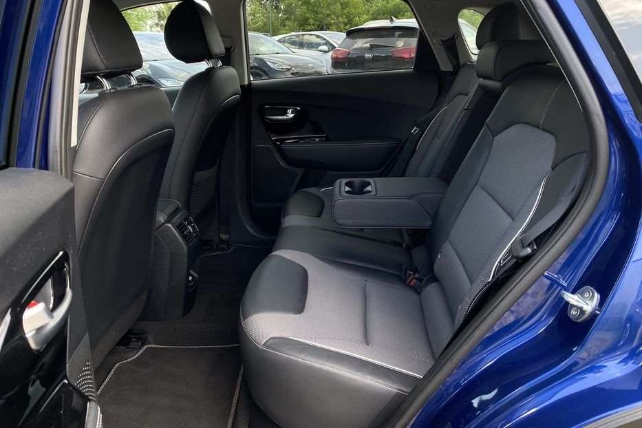 Продам Kia Niro 64кВтТепловийПдгрівсиідньКерма 2021 года в Львове
