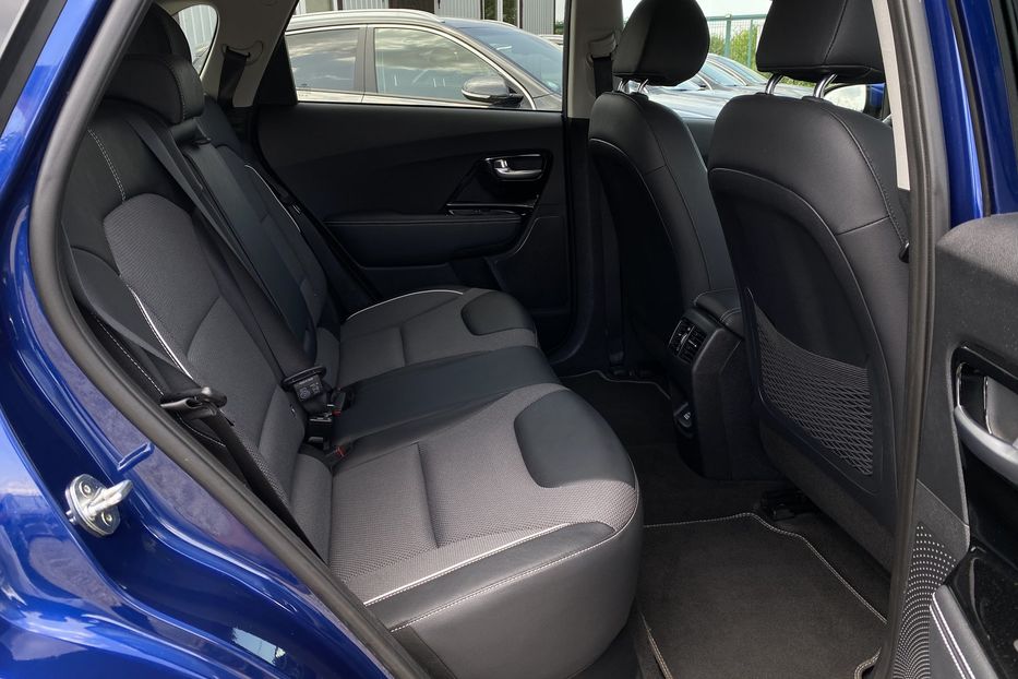 Продам Kia Niro 64кВтТепловийПдгрівсиідньКерма 2021 года в Львове