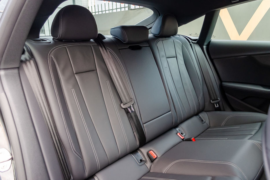 Продам Audi A5 Sportback QUATTRO  2022 года в Киеве