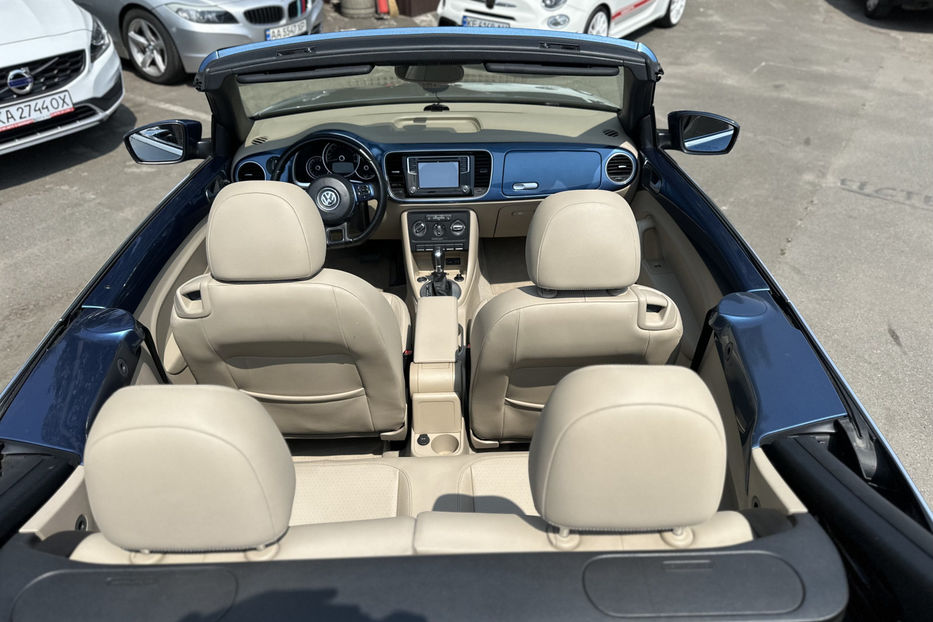 Продам Volkswagen Beetle 2015 года в Киеве