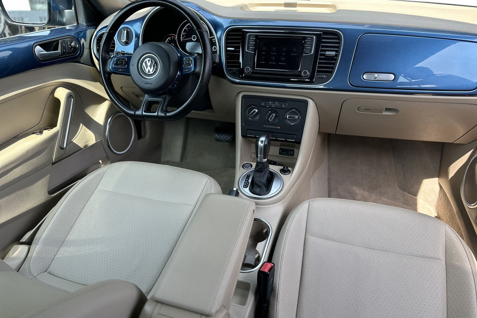 Продам Volkswagen Beetle 2015 года в Киеве