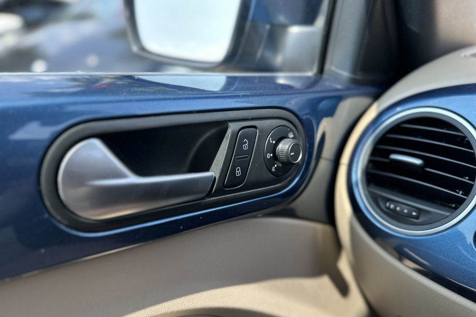 Продам Volkswagen Beetle 2015 года в Киеве