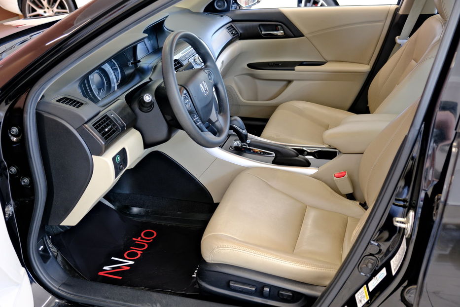Продам Honda Accord 2015 года в Одессе