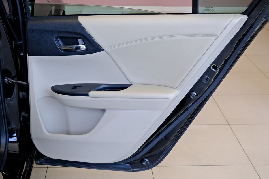 Продам Honda Accord 2015 года в Одессе