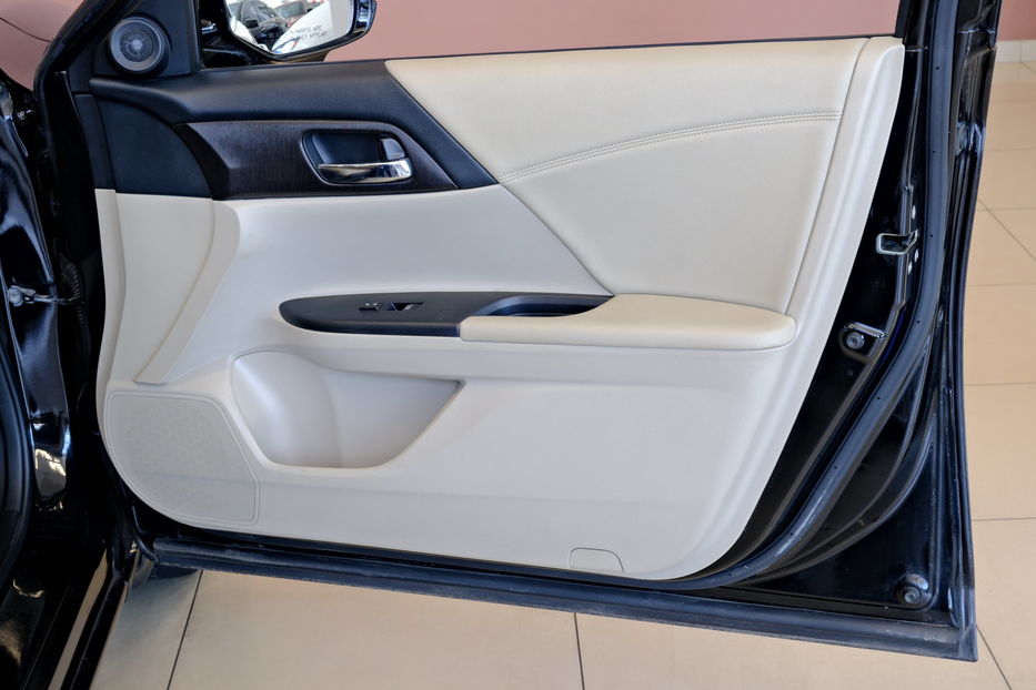 Продам Honda Accord 2015 года в Одессе