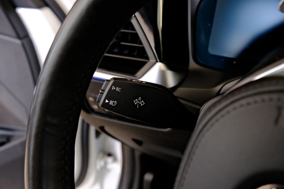 Продам BMW 320 Touring 2021 года в Одессе