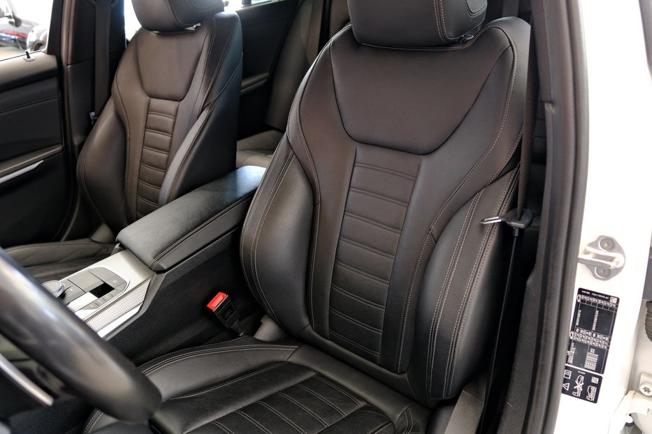 Продам BMW 320 Touring 2021 года в Одессе
