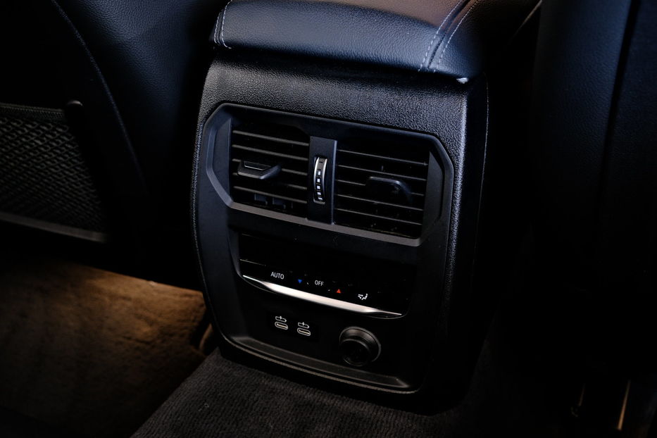 Продам BMW 320 Touring 2021 года в Одессе